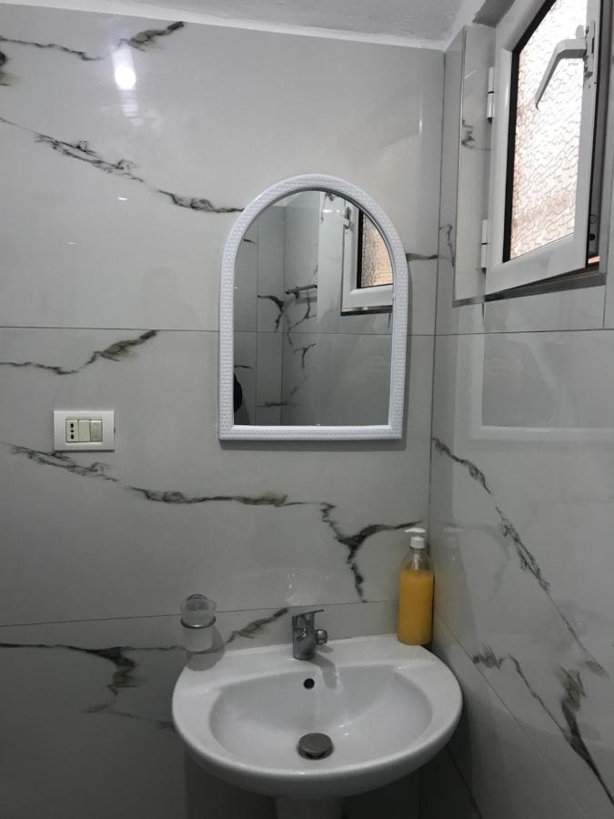 Apartament Roisin Saranda Extérieur photo